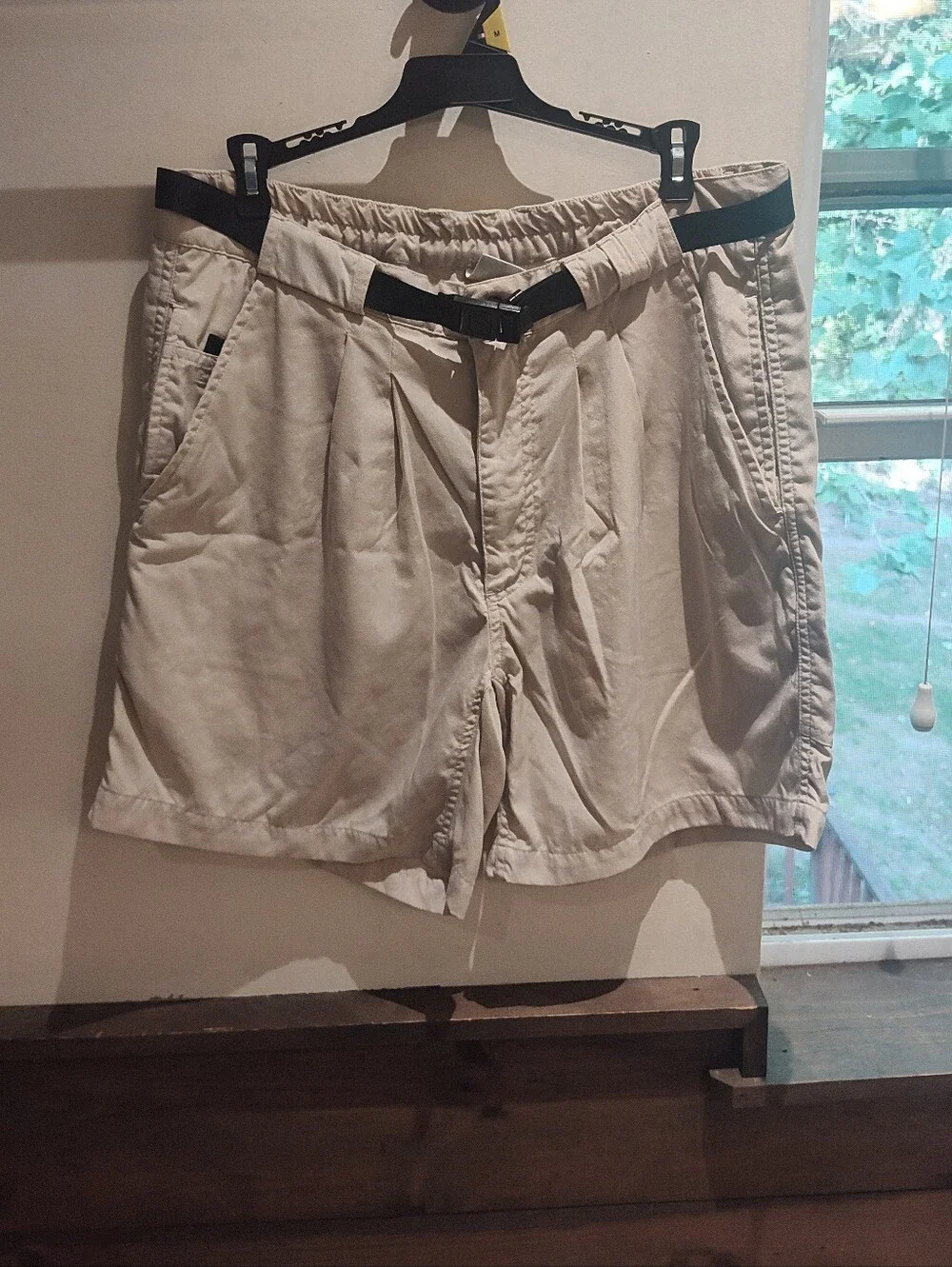 The North Face Men's Beige Outdoor Utility Shorts with Webbing Belt